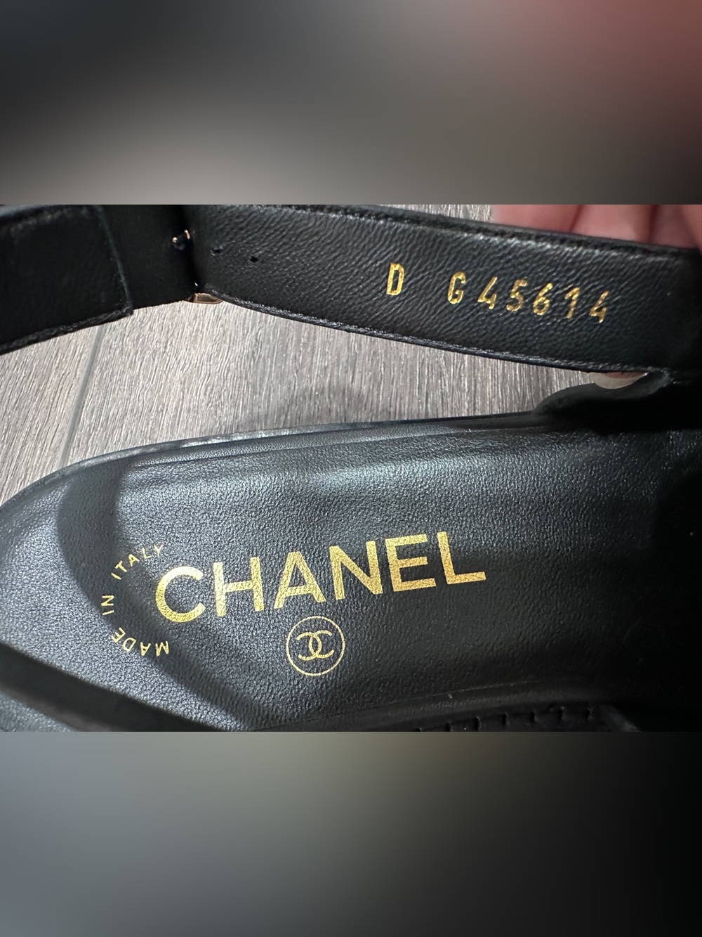 $1.6K 2026 CHANEL BLACK LEATHER LOAFERS SLINGBACK SHOES GOLD STRASS CC LOGO 38 - Picture 6 of 15